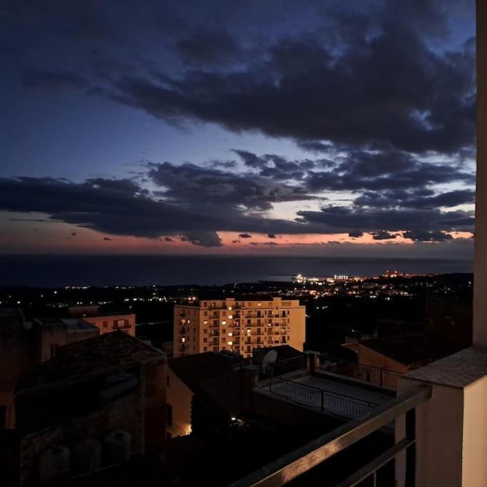 Casuzza Al Duomo Con Vista Valle Dei Templi! Agrigento Bagian luar foto