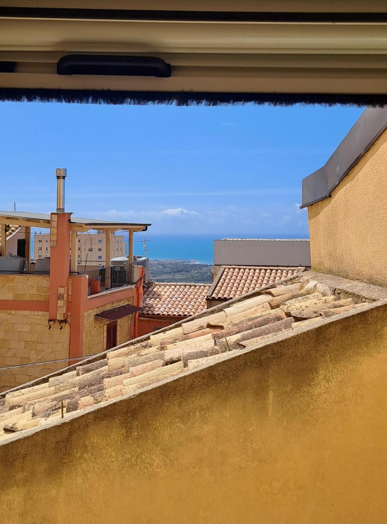 Casuzza Al Duomo Con Vista Valle Dei Templi! Agrigento Ruang foto